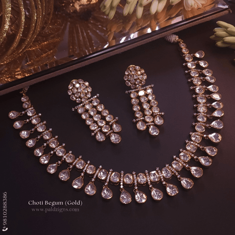 Choti Begum Gold Haar-Moissanite Polki Necklace Set