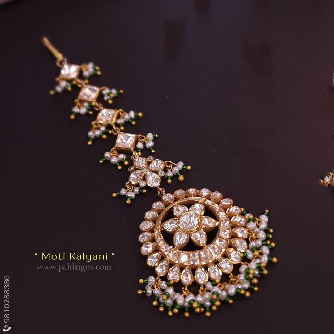 Moti Kalyani - Moissanite Polki Traditional Maathapati Tikka