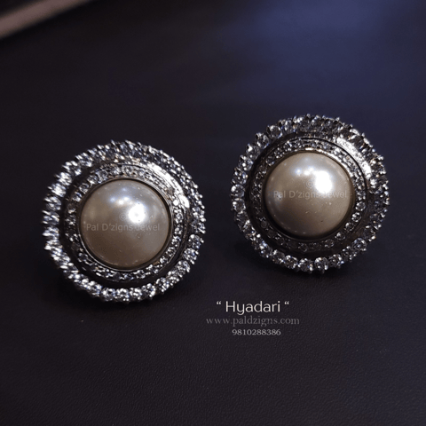 Hyadari Swarovski Earring