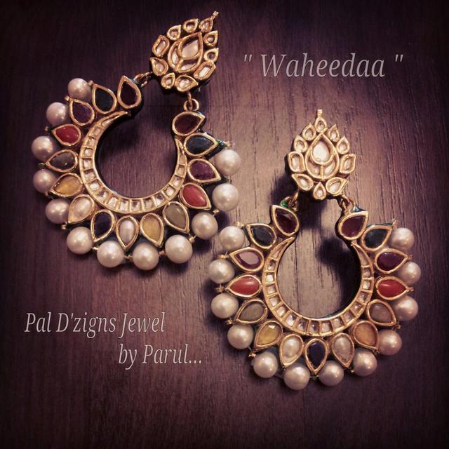 Waheeda Earing